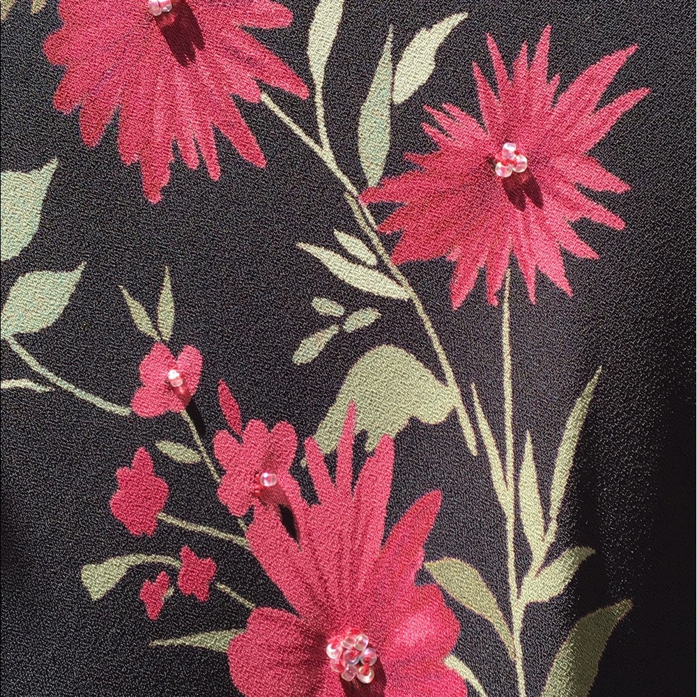 Molly Malloy Petite Dress with beaded flowers - Picture 3 of 5