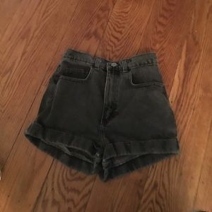 High wasted denim shorts