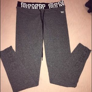 VS PINK campus yoga pants