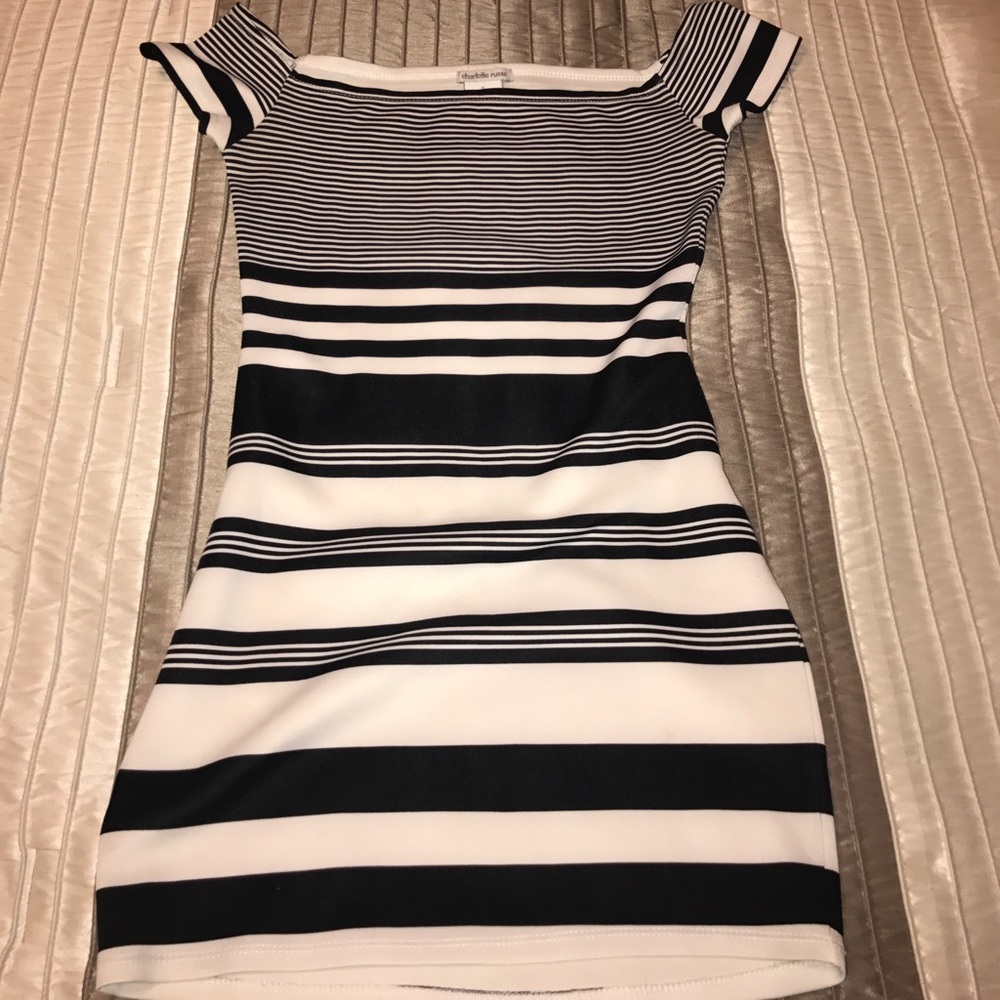 Off shoulder fitted dress
