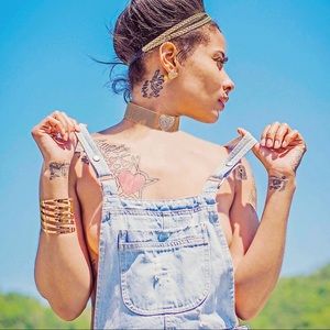 Meet your Posher, Dora