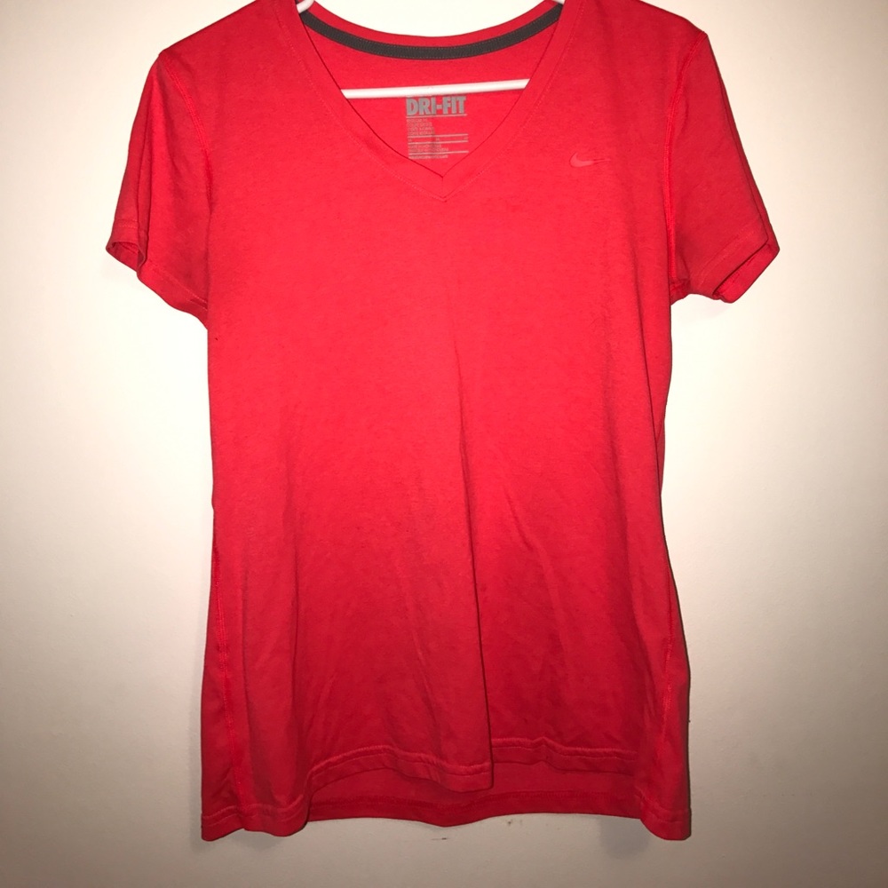 Nike dri-fit training top