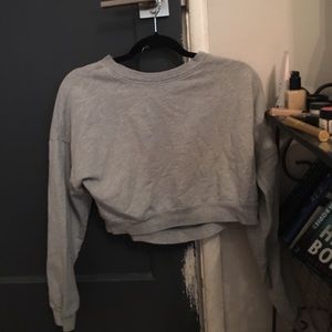 Cropped sweatshirt