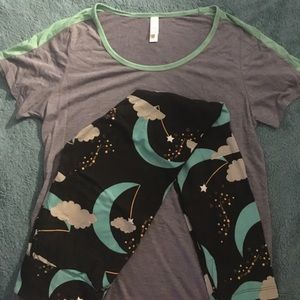Lularoe Outfit (OS Leggings and M Classic)