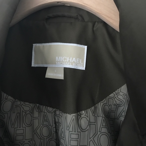 Michael Kors Coat (Small) - Picture 2 of 4
