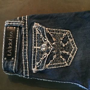 LA Idol Cross Pocket Capris