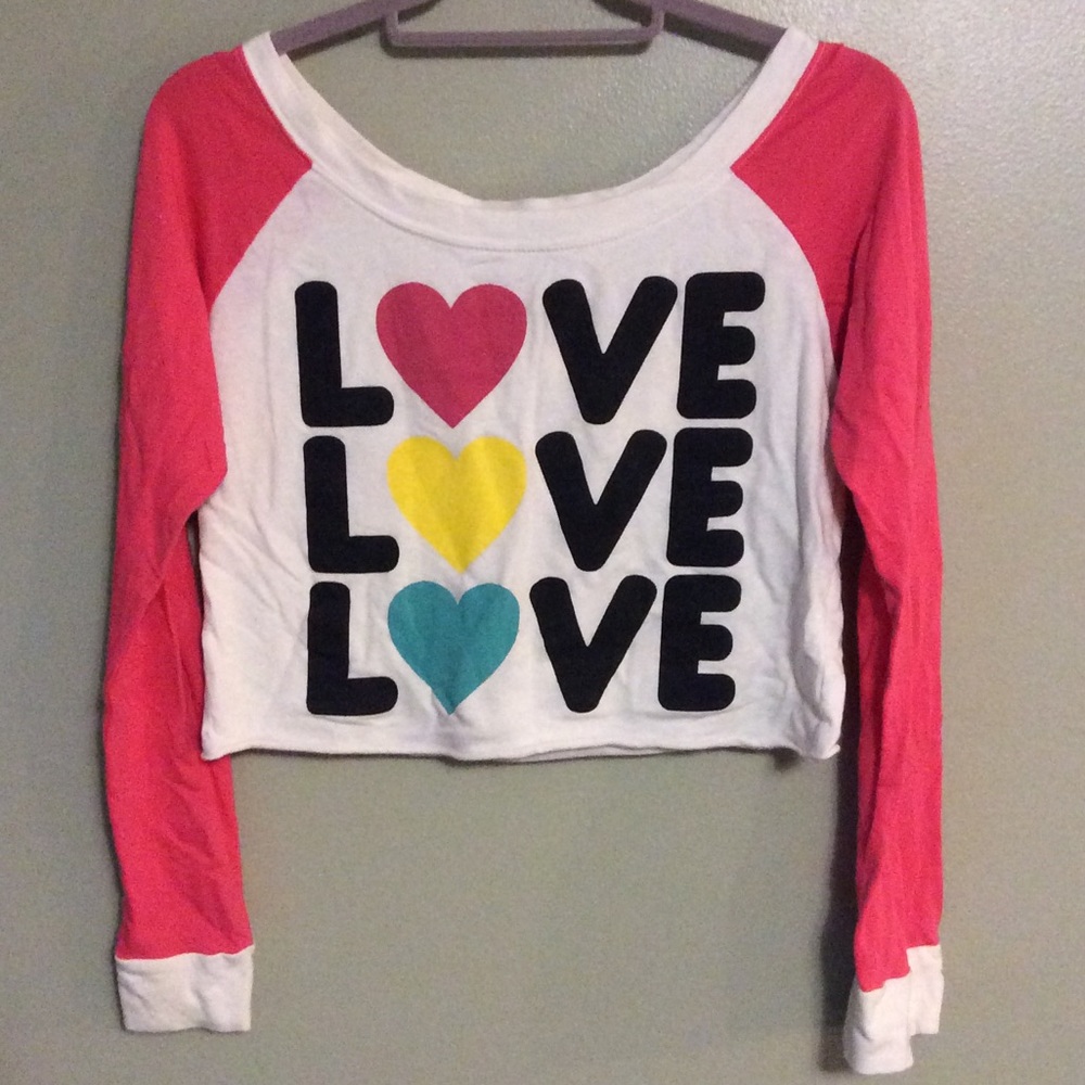 L❤️VE Crop top
