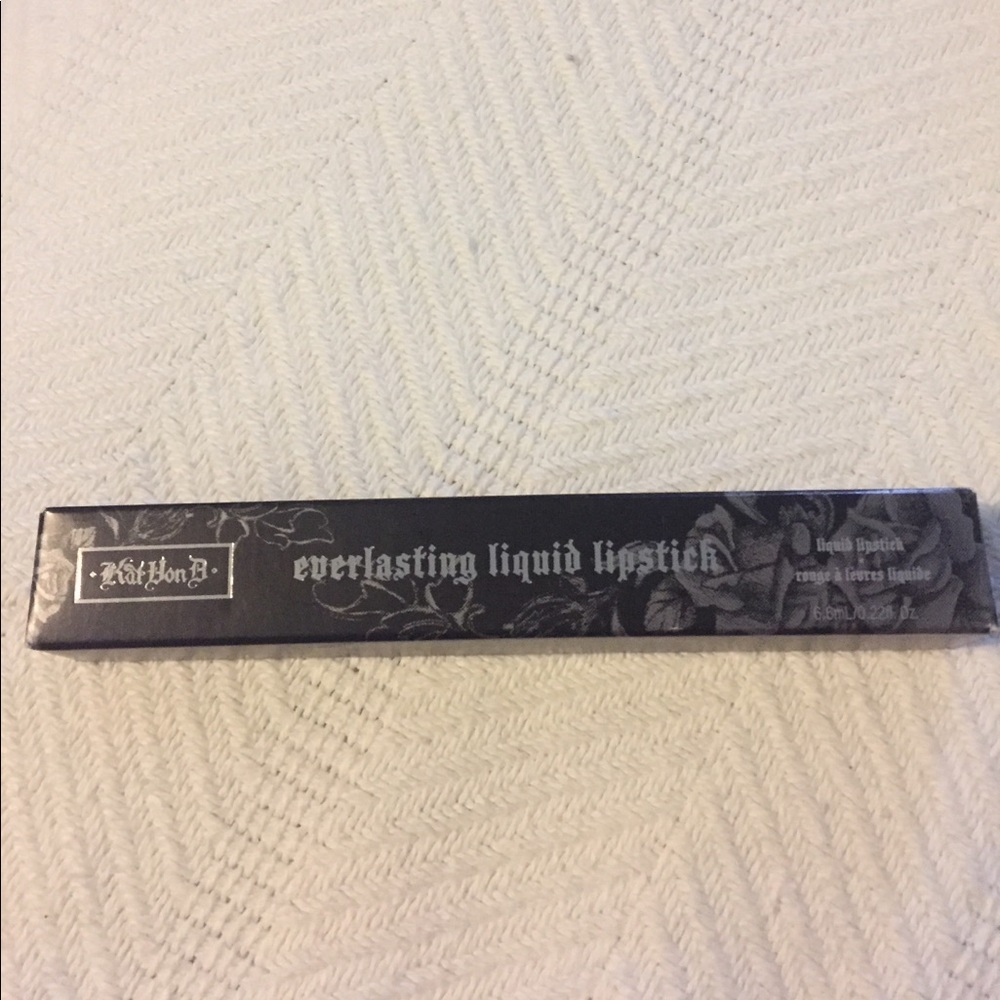 Everlasting Liquid Lipstick in Vampira
