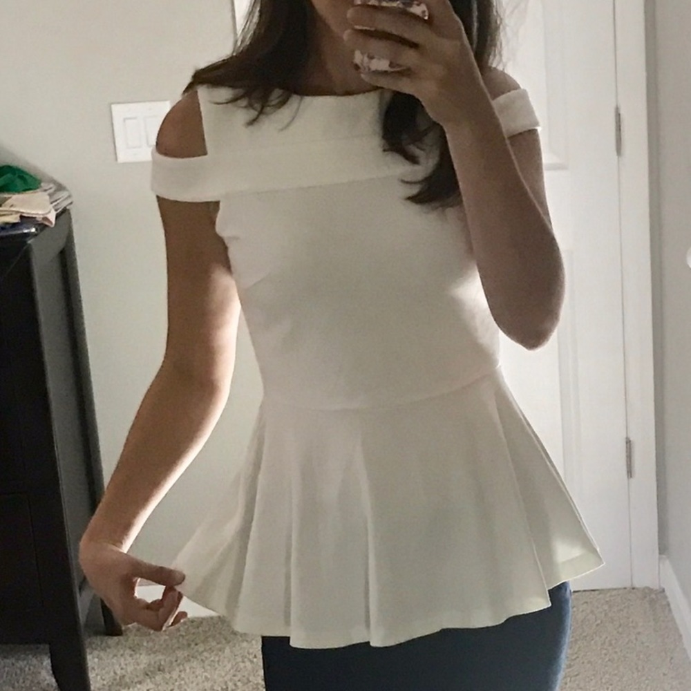 Chicwish Cold Shoulder Top