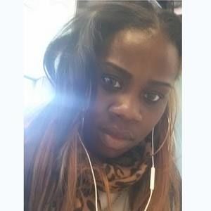 Meet your Posher, Chinwé