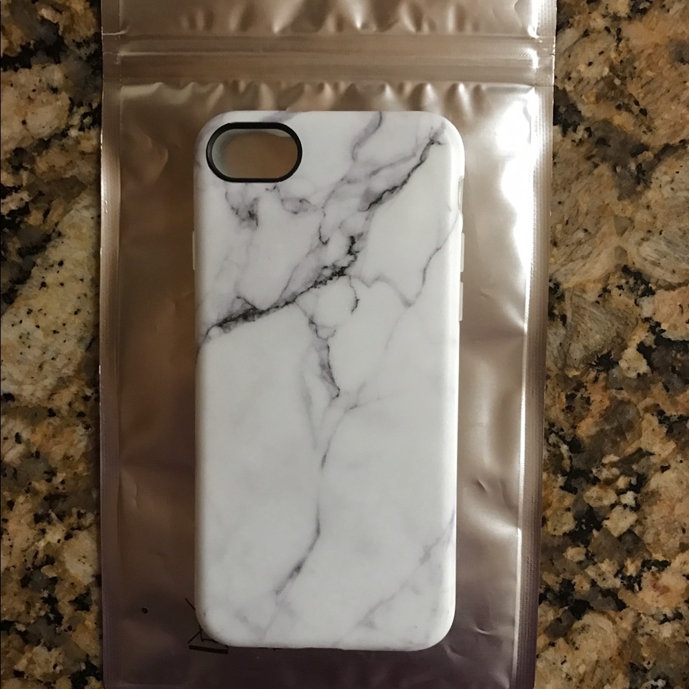 NWT black/white marble iPhone 7 case