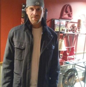 Meet your Posher, Craig