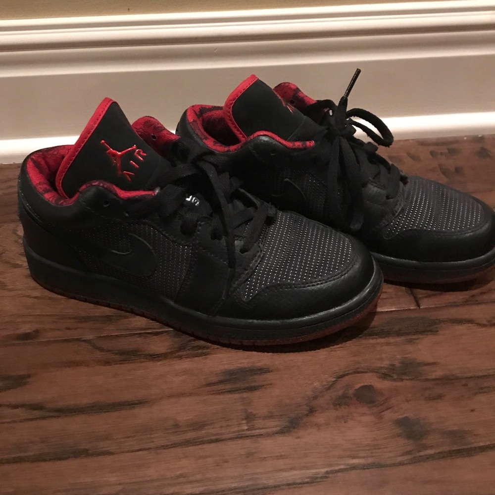 Jordan 1 Lows.