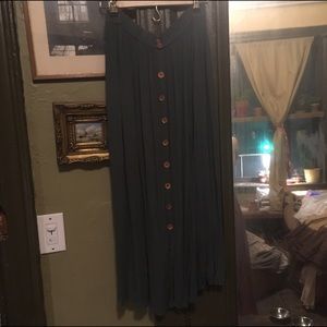 Crinkle Rayon Witchy Maxi Skirt Emerald Buttons