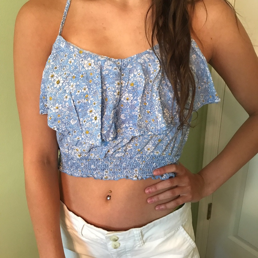 Blue and White Floral Flowy Crop Top Size XS