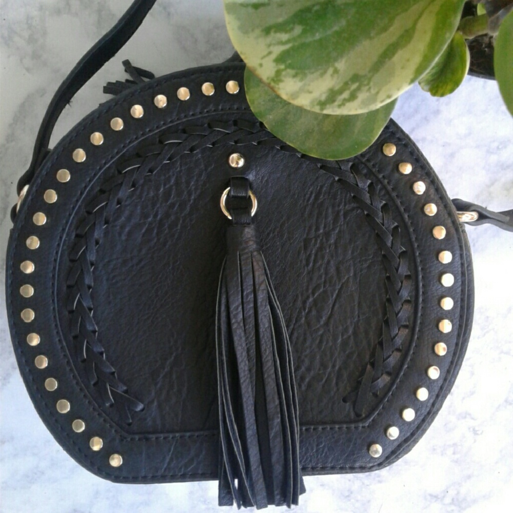 Crossbody