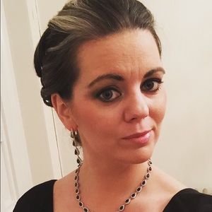 Meet your Posher, Ciara