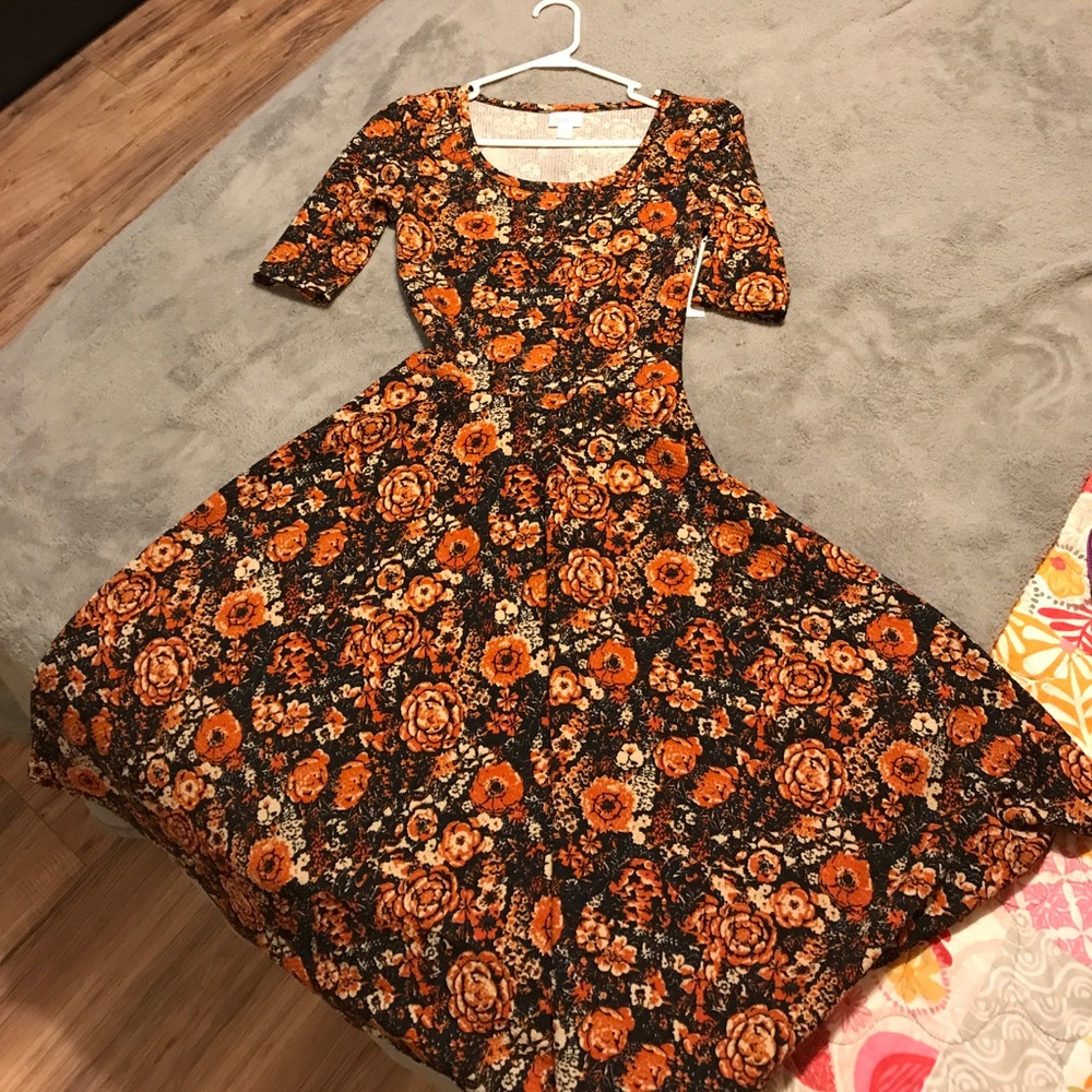 Lularoe Nicole XS