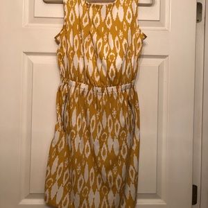 Bar III white/gold dress, size M