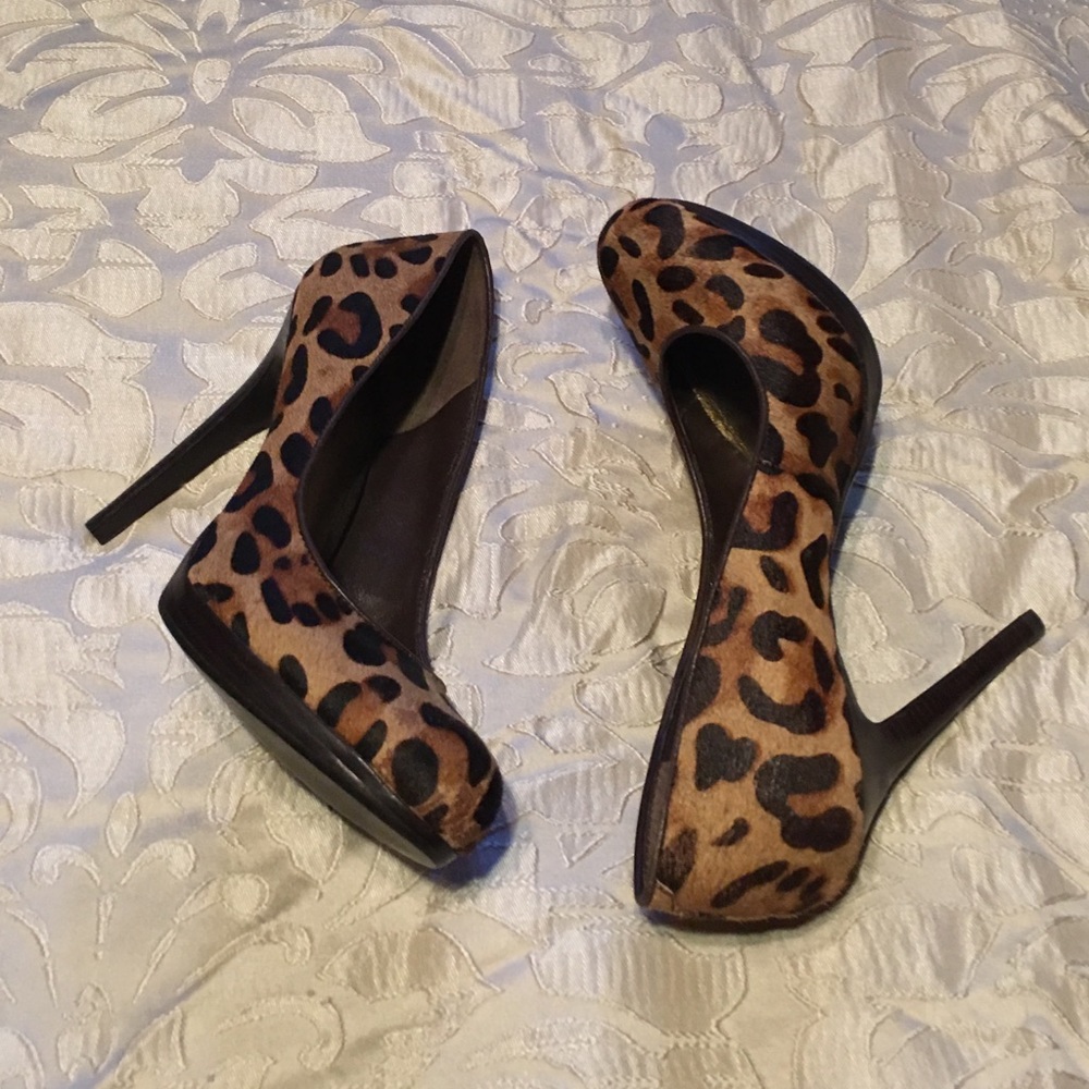 ***SUMMER SALE ONLY** Fun leopard I.N.C heels
