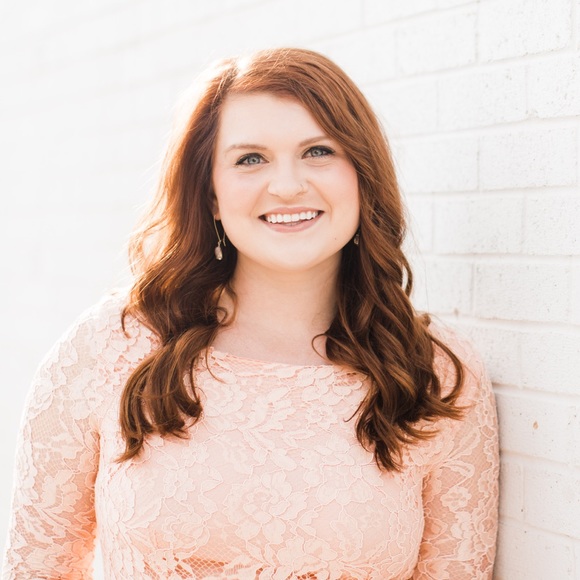 Meet your Posher, Meghann - Picture 3 of 3