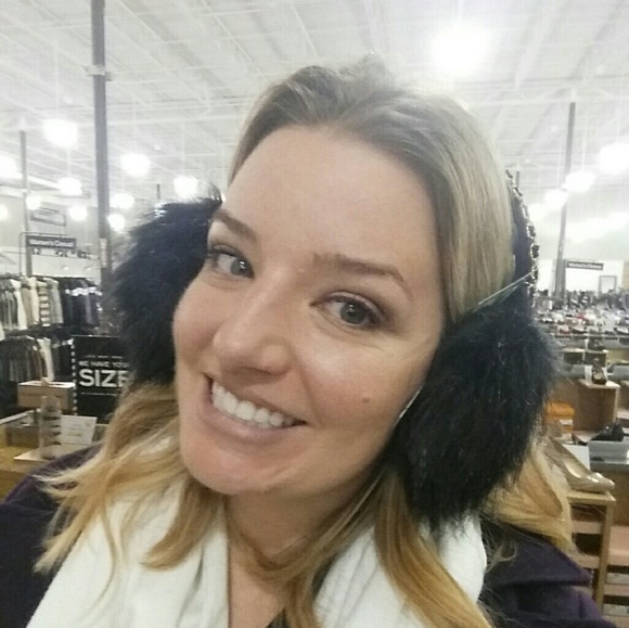 Meet your Posher, Jill - Picture 4 of 7