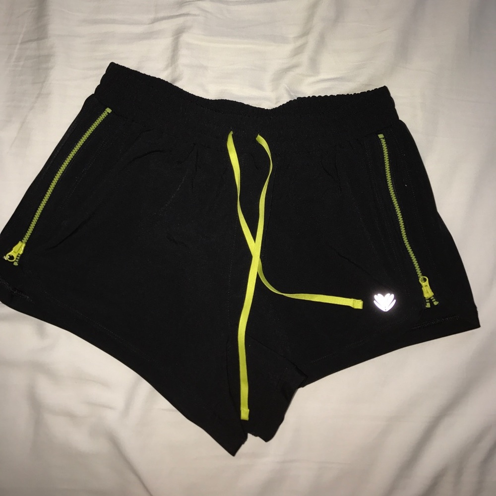 Active shorts