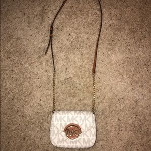 Micheal Kors crossbody