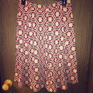 LLR geometric pattern skirt