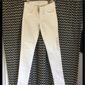 White American Eagle Jeggings