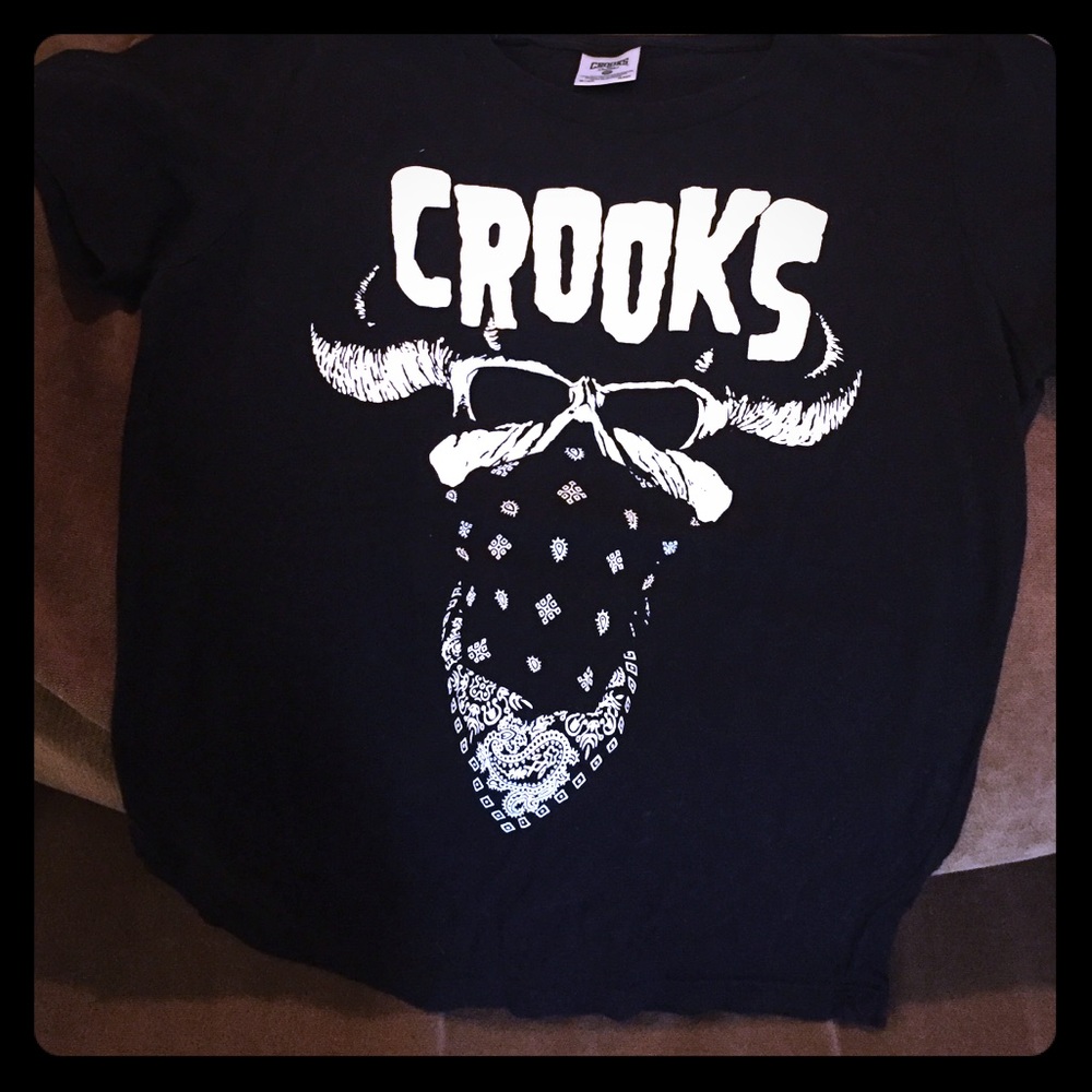 Crooks and castles women's small shirt