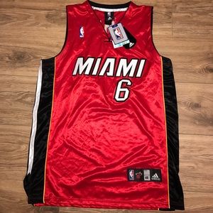 🔥NWT LEBRON #6 MIAMI HEAT AUTHENTIC JERSEY🔥