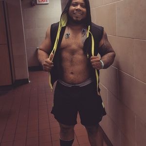 Meet your Posher, Elvis