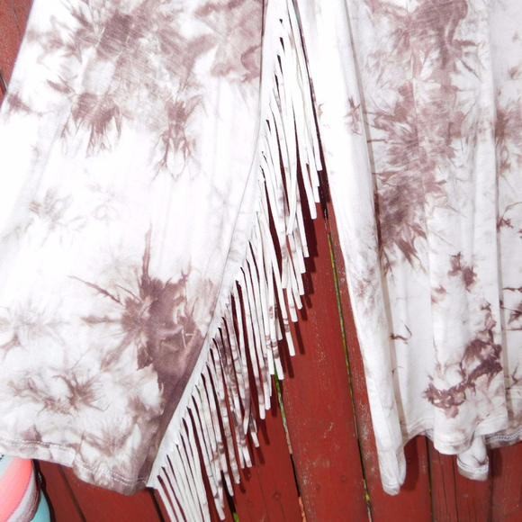 Mocha Tie Dye Fringe Top - Picture 4 of 4