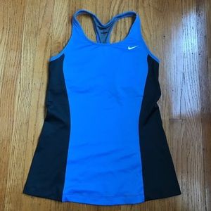 Nike workout top