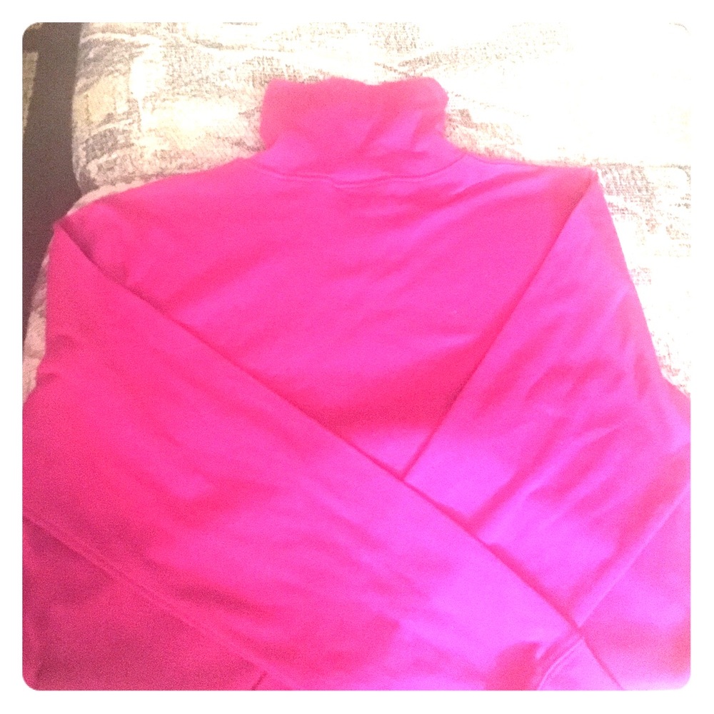 PRETTY PINK TURTLENECK!!!