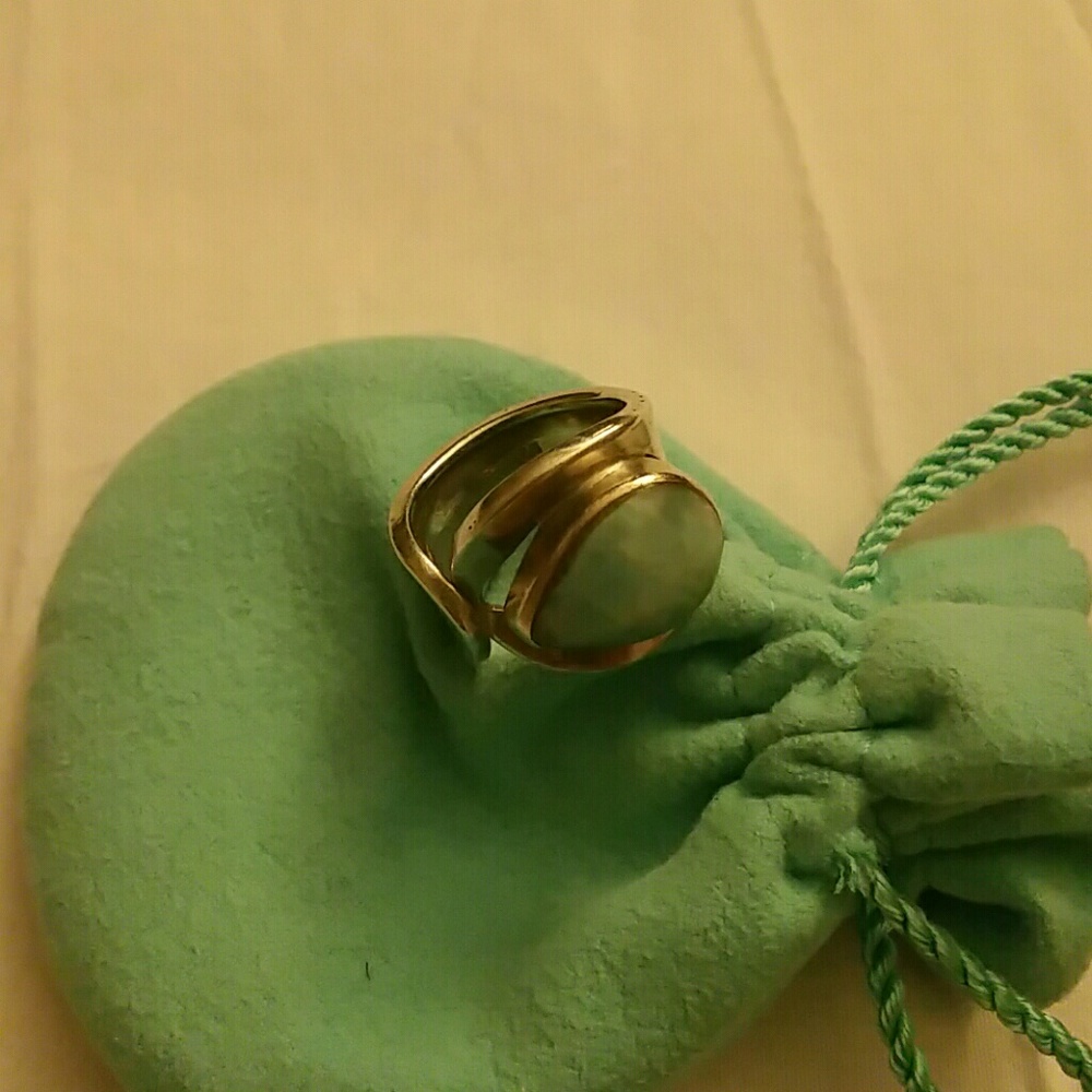 Ring - Picture 1 of 1