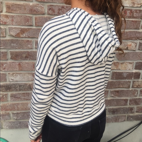 White and Blue Striped Sweater - Picture 2 of 2