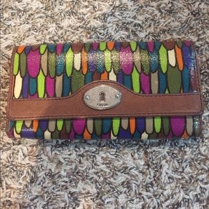 Fossil feather wallet