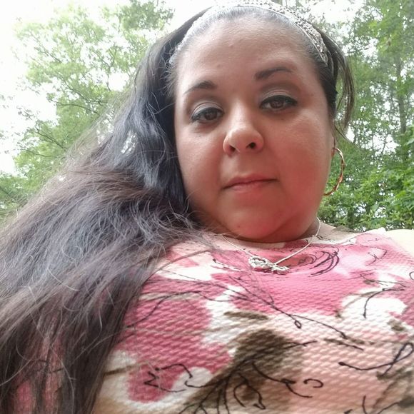 Meet your Posher, Vicky - Picture 1 of 1