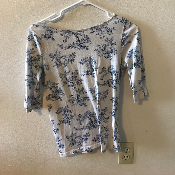 Urban Outfitters Tops - Urban Outfitters TShirt Urban Outfitters Tops - Urban Outfitters TShirt