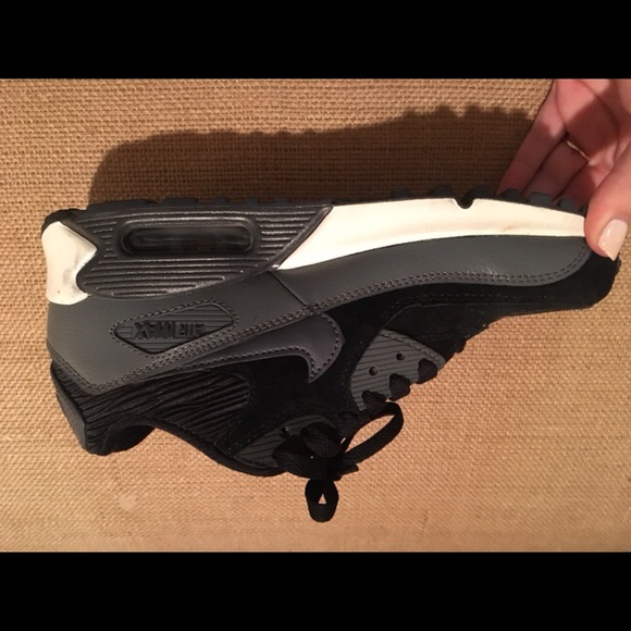 Nike Air Max - Picture 4 of 4