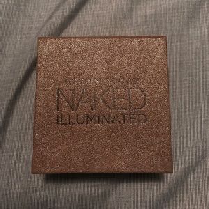 URBAN DECAY ILLUMINATOR (FINAL PRICE)