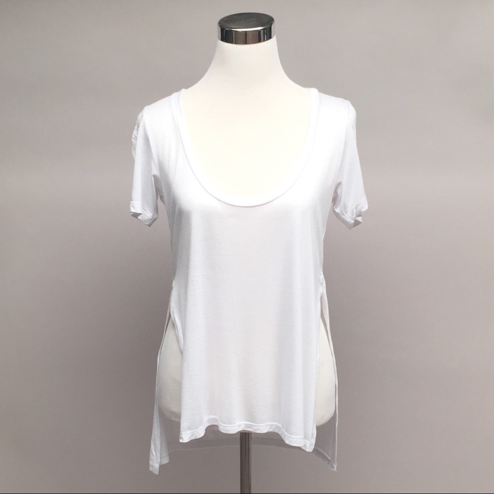 Short Sleeve Side Slits Tee