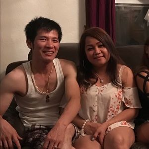 Meet your Posher, Thong