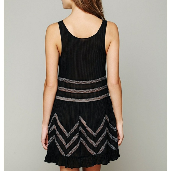 Intimately Free People voile and lace trapeze slip - Picture 2 of 4