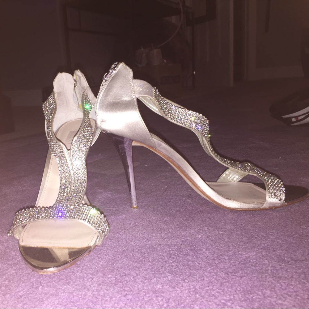 Glint sliver heels