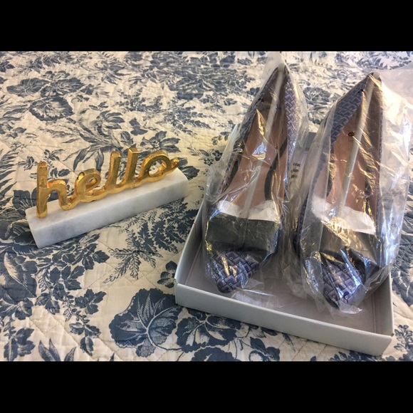 [donated] RARE Sole Society Printed Pumps Black Bow - Picture 2 of 5