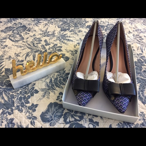 [donated] RARE Sole Society Printed Pumps Black Bow - Picture 3 of 5