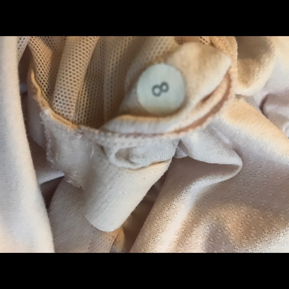 Lululemon - Picture 4 of 4
